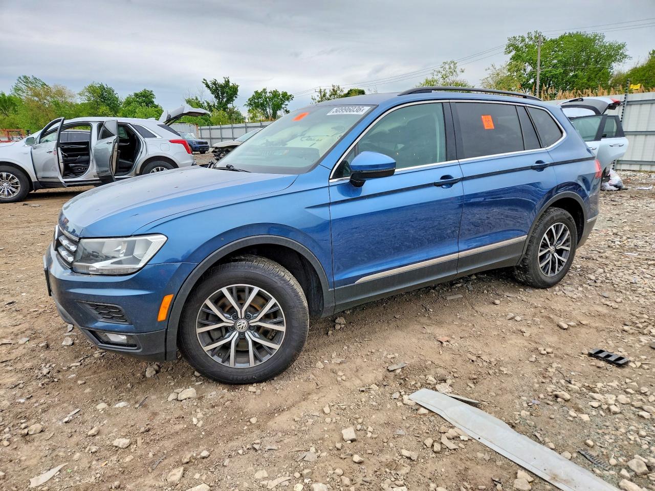 2018 VOLKSWAGEN TIGUAN SE