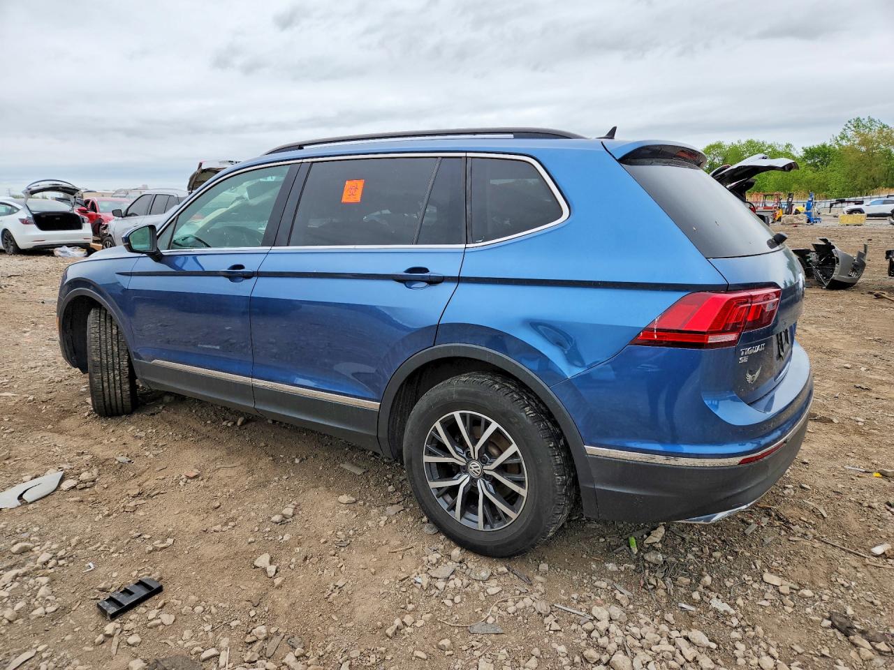 2018 VOLKSWAGEN TIGUAN SE — снимка 2