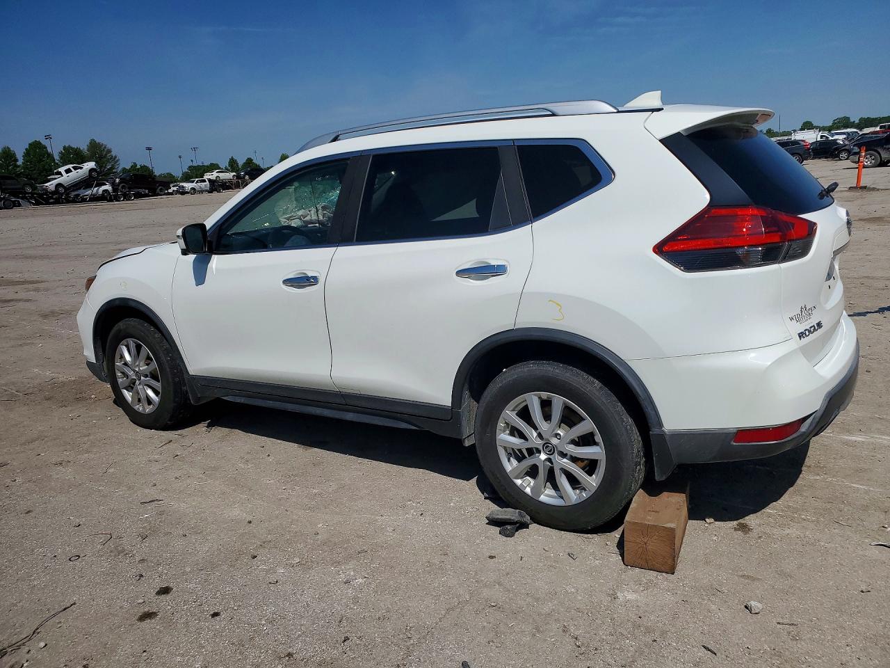 2017 NISSAN ROGUE SV — снимка 2