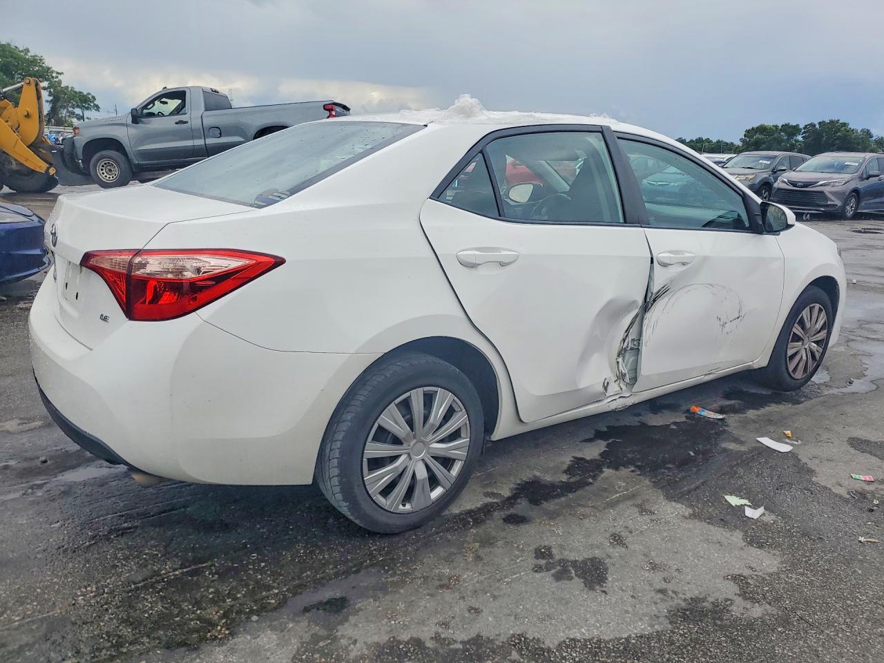 2017 TOYOTA COROLLA LE — снимка 3