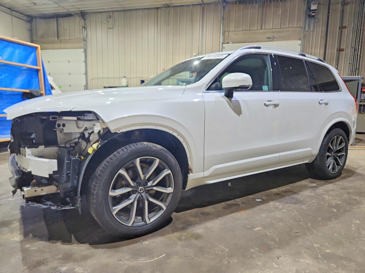 2018 VOLVO XC90 T5