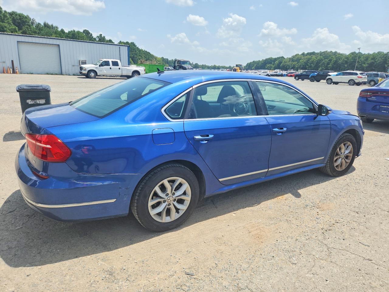 2016 VOLKSWAGEN PASSAT S — снимка 3