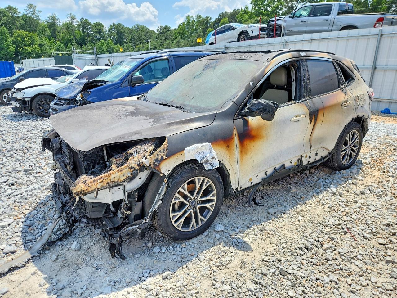 2022 FORD ESCAPE SEL