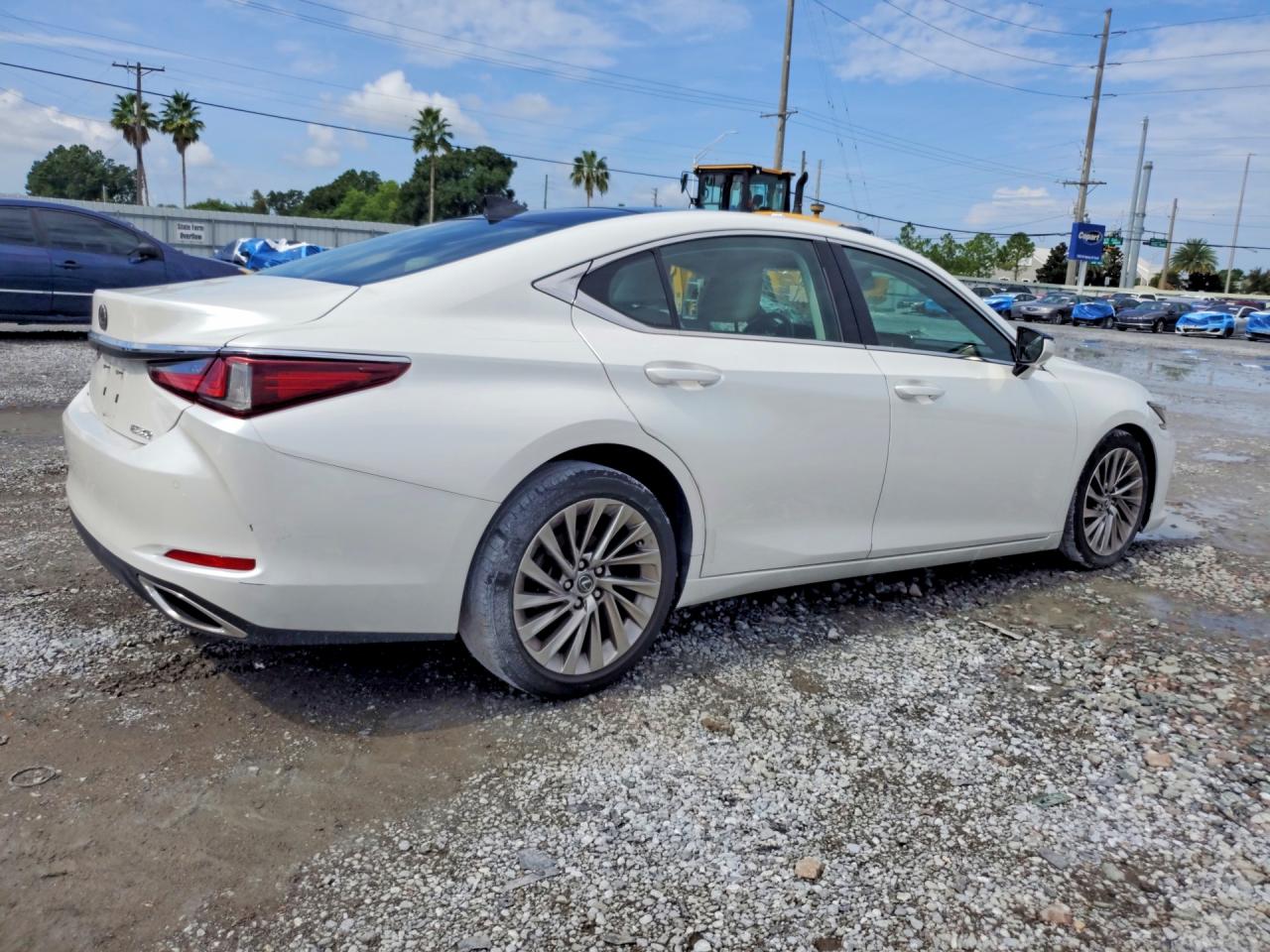 2019 LEXUS ES 350 — снимка 3