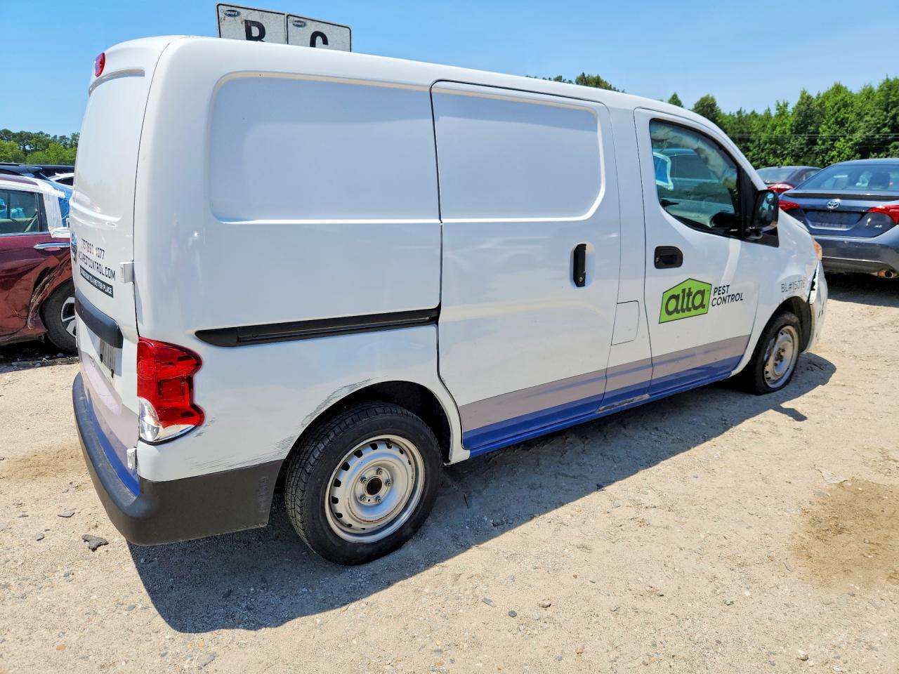 2020 NISSAN NV 200 — снимка 3