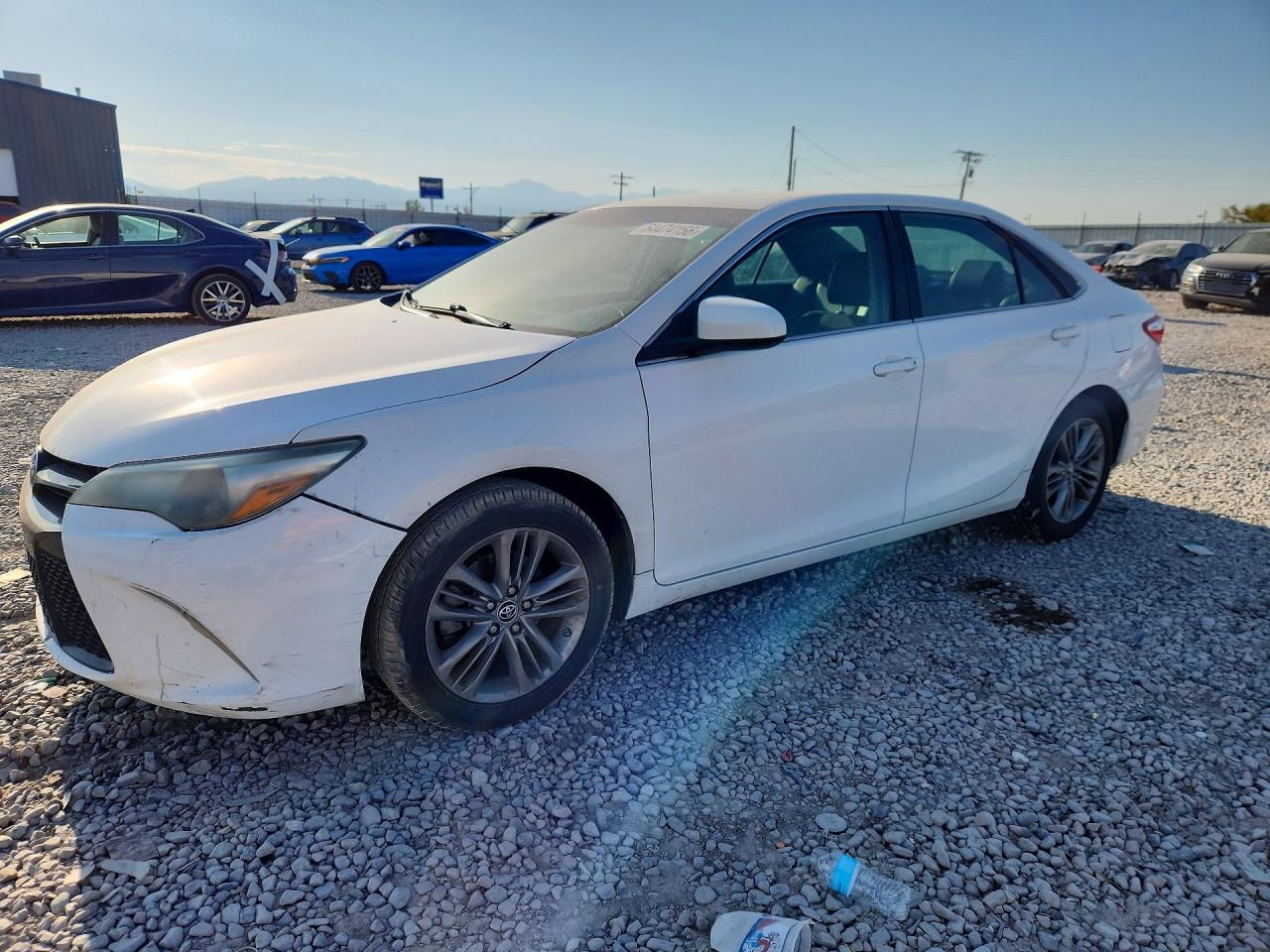 2016 TOYOTA CAMRY SE