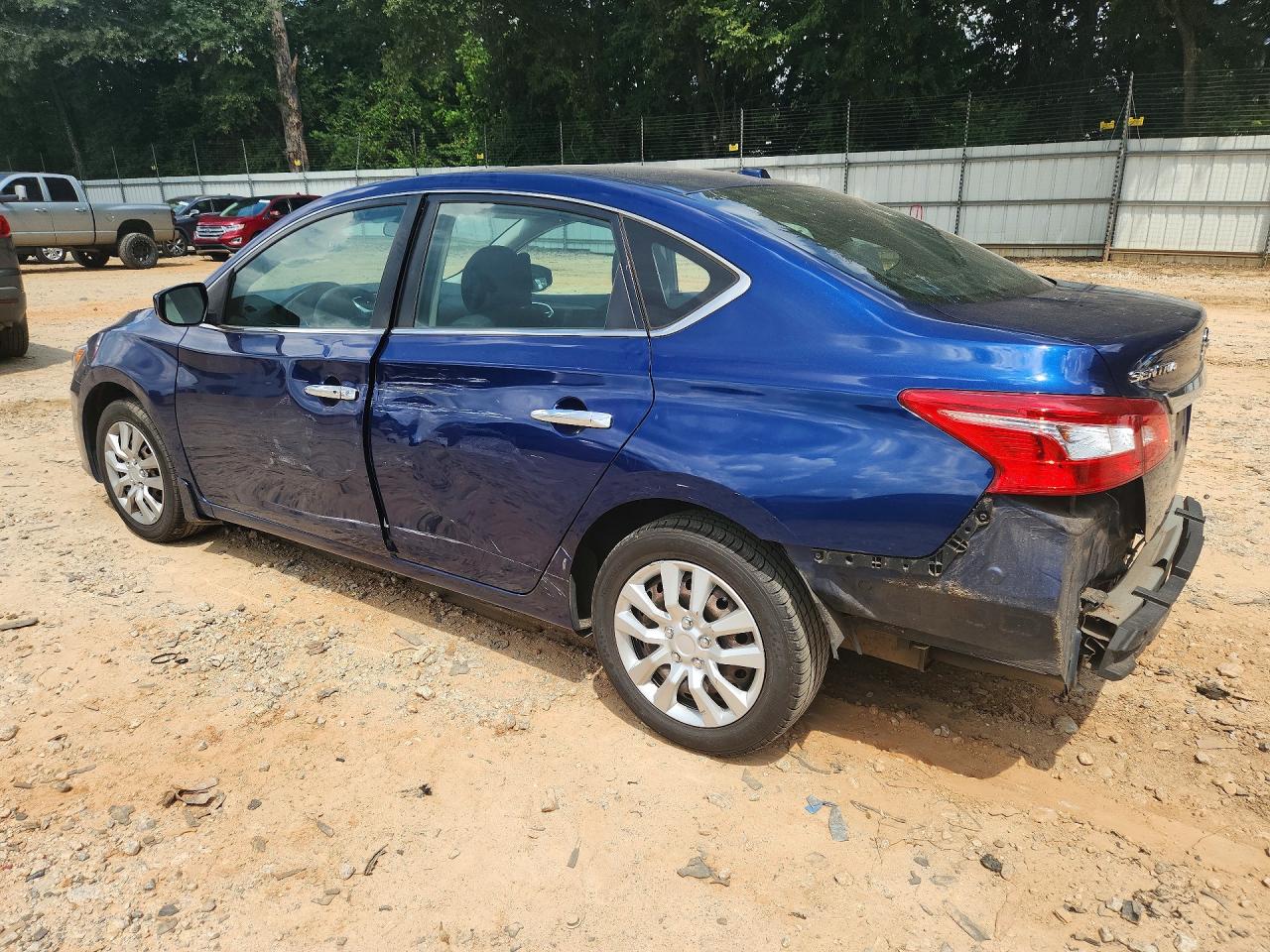2017 NISSAN SENTRA SV — снимка 2