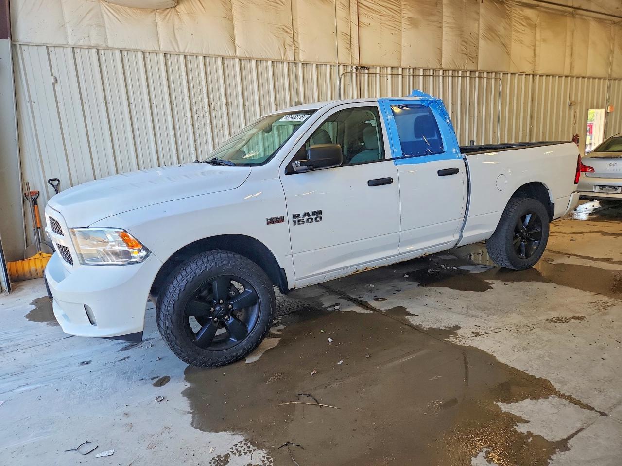 2016 RAM 1500 ST