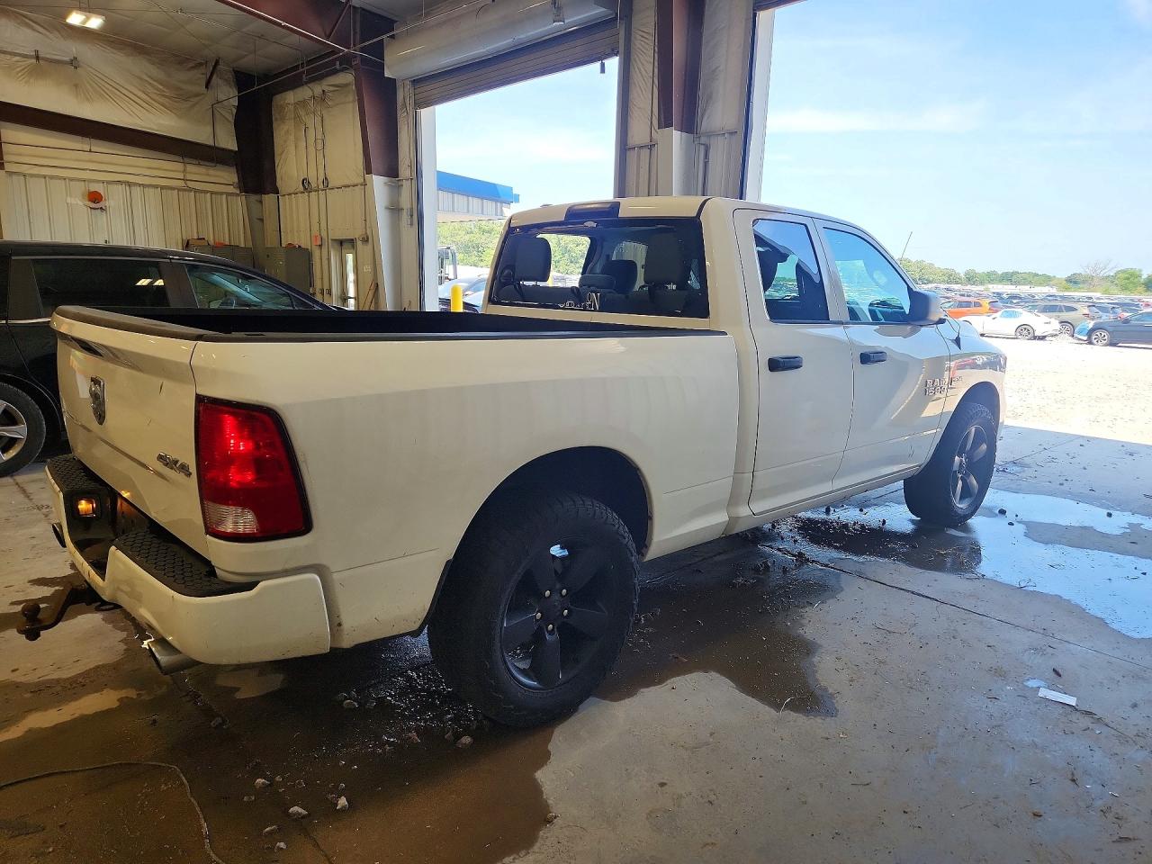 2016 RAM 1500 ST — снимка 3