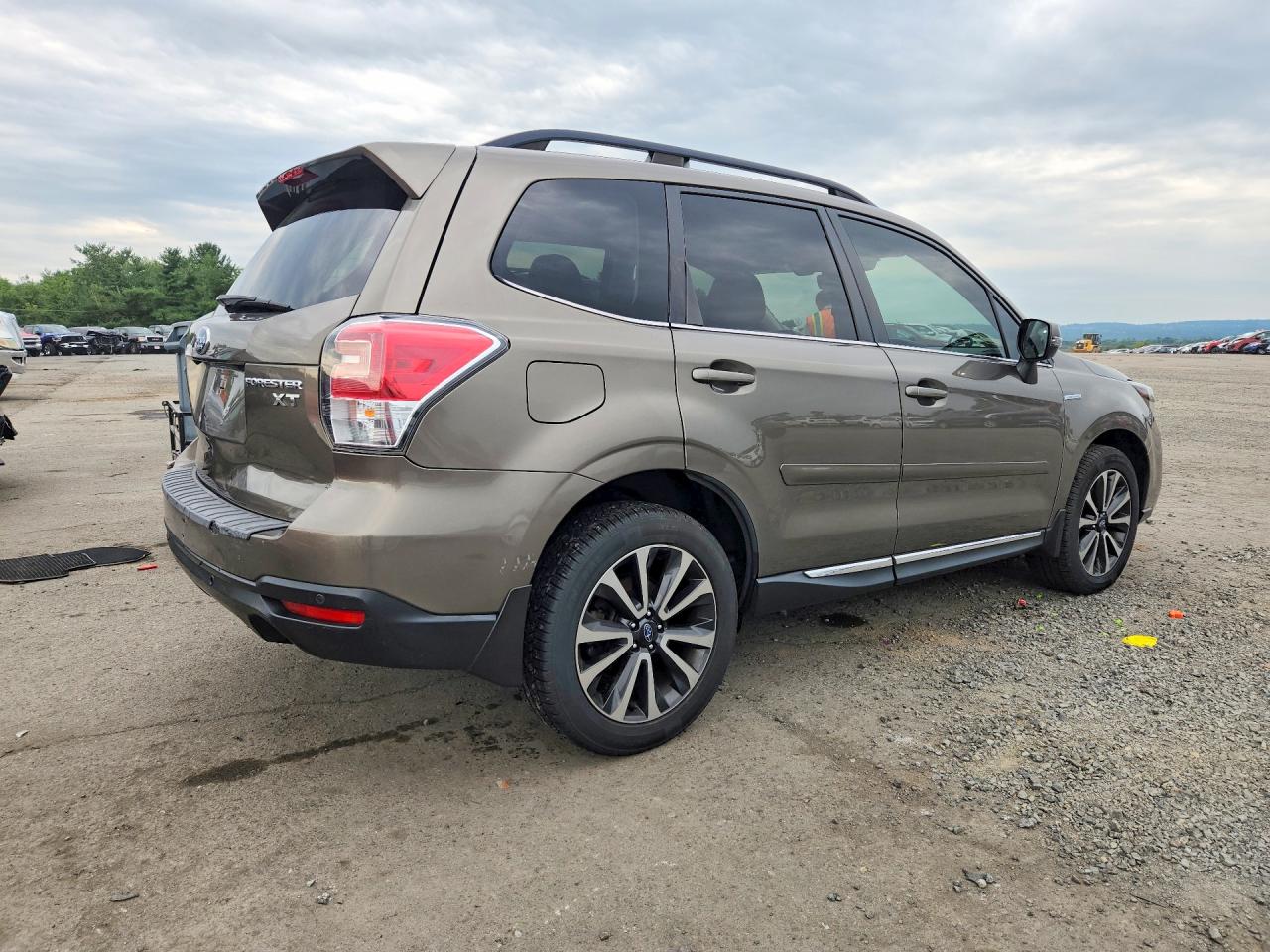 2017 SUBARU FORESTER 2.0XT TOURING — снимка 3