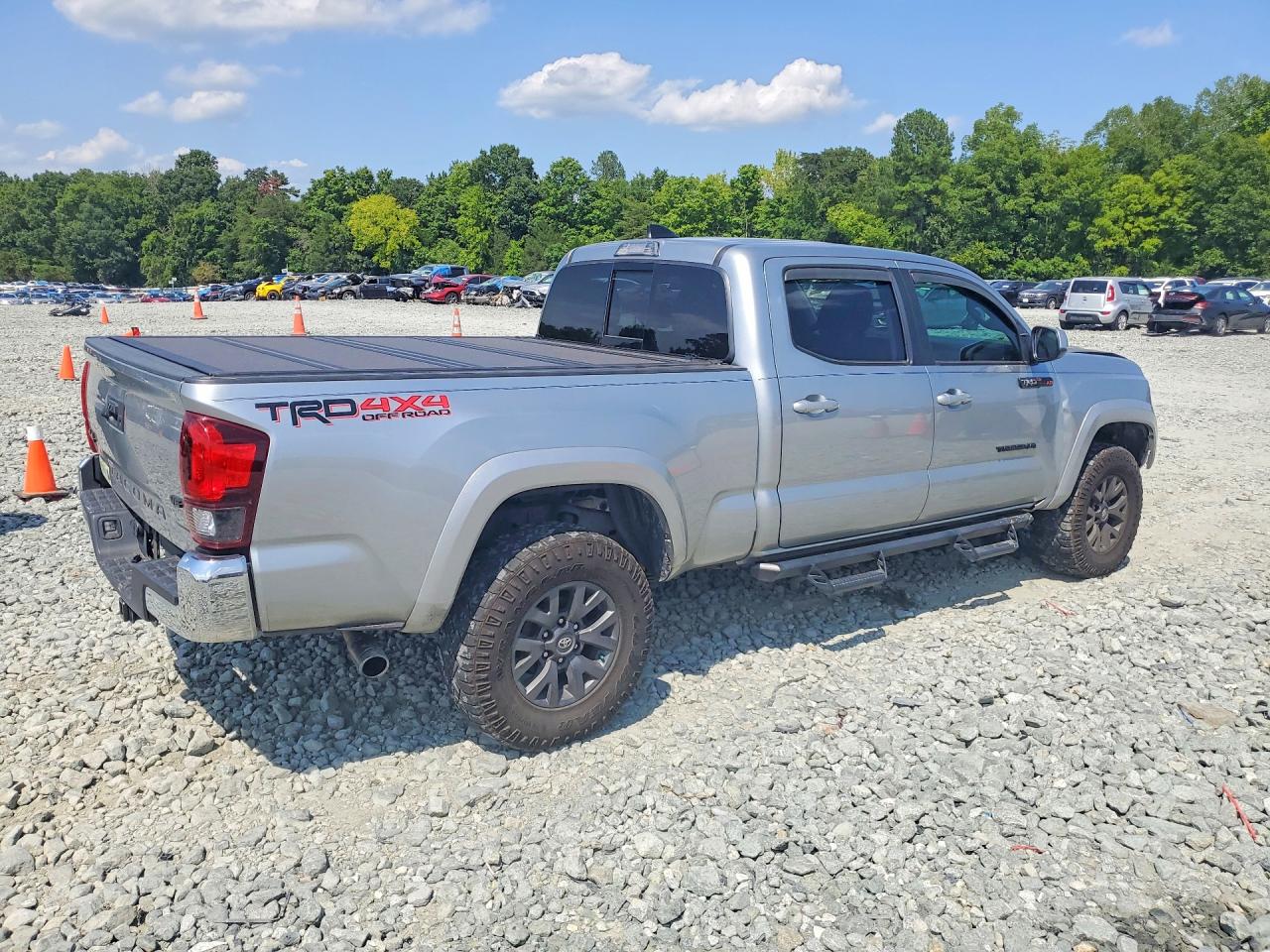 2023 TOYOTA TACOMA SR5 V6 — снимка 3