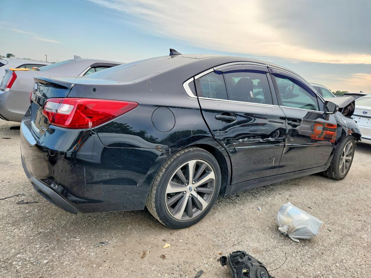 2018 SUBARU LEGACY 2.5I LIMITED — снимка 3