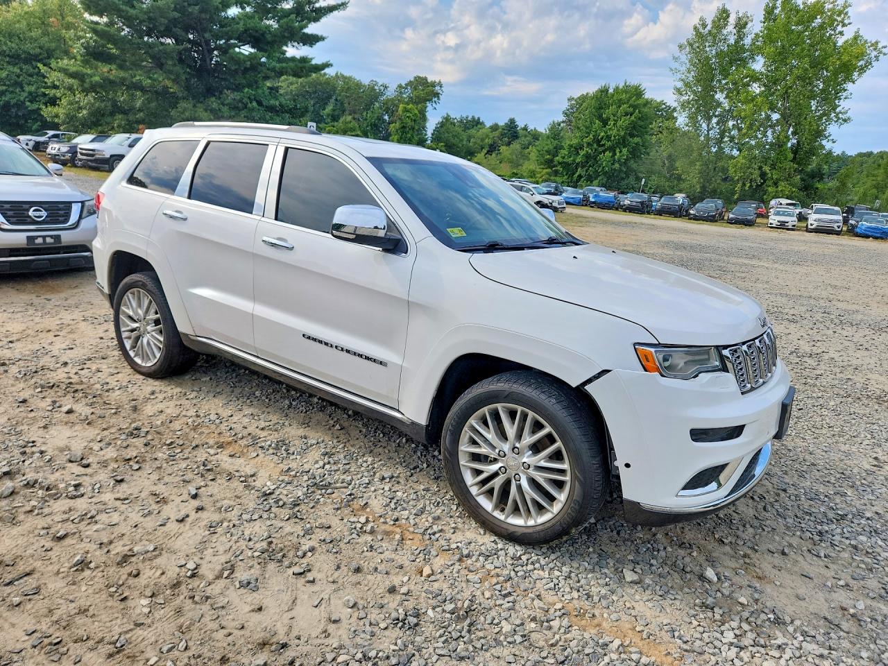 2017 JEEP GRAND CHEROKEE SUMMIT — снимка 4