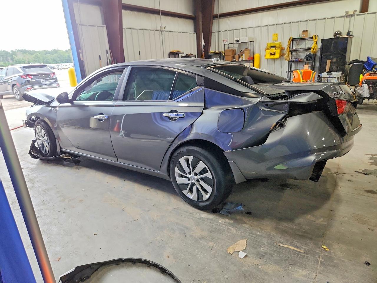 2020 NISSAN ALTIMA S — снимка 2