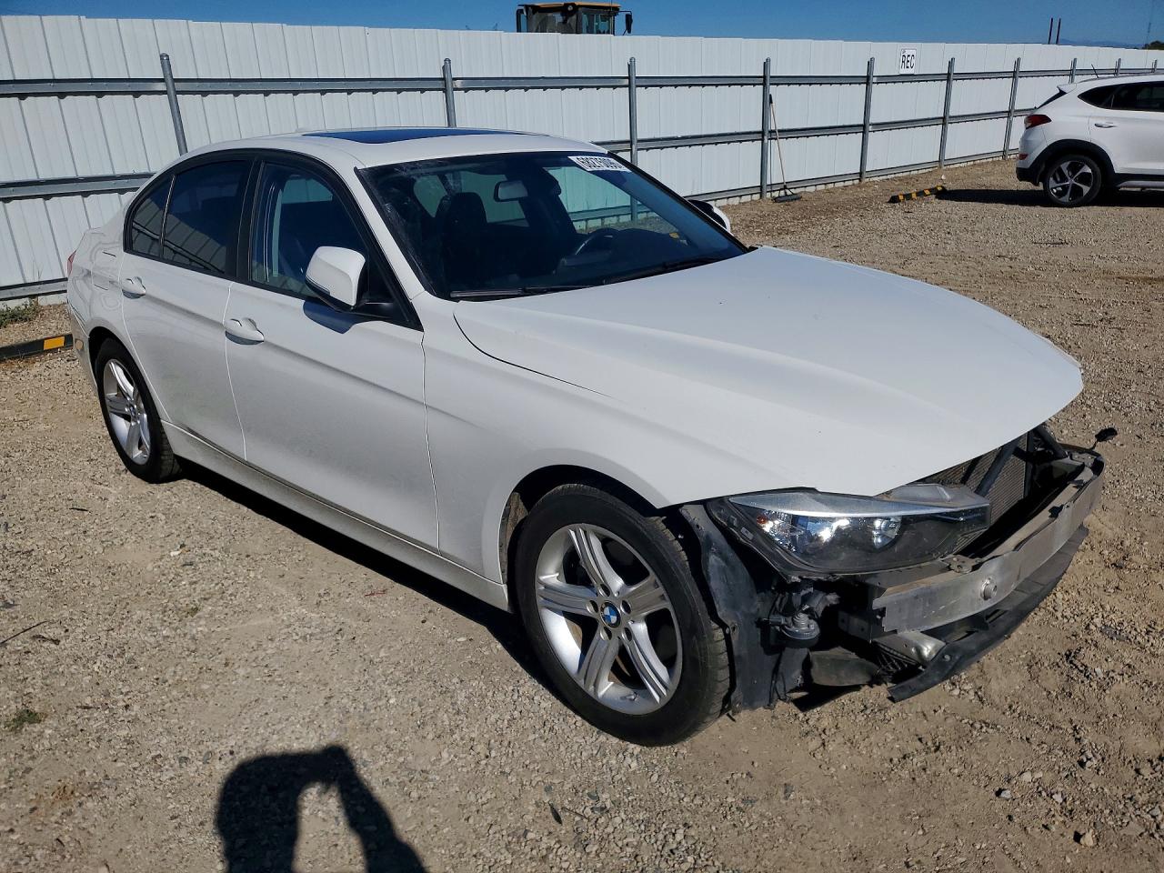 2015 BMW 320 I — снимка 4