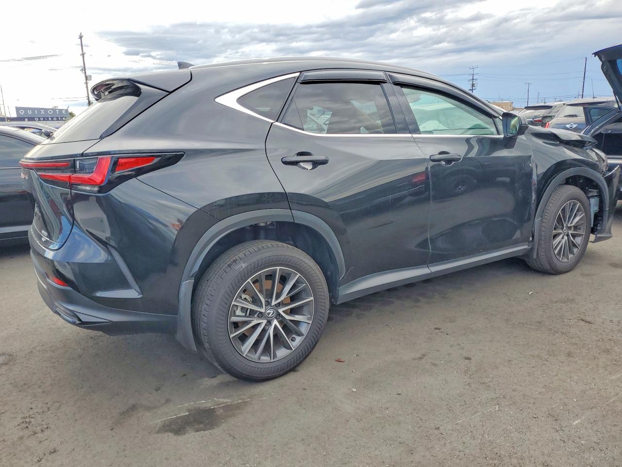 2025 LEXUS NX 350 PREMIUM — снимка 3