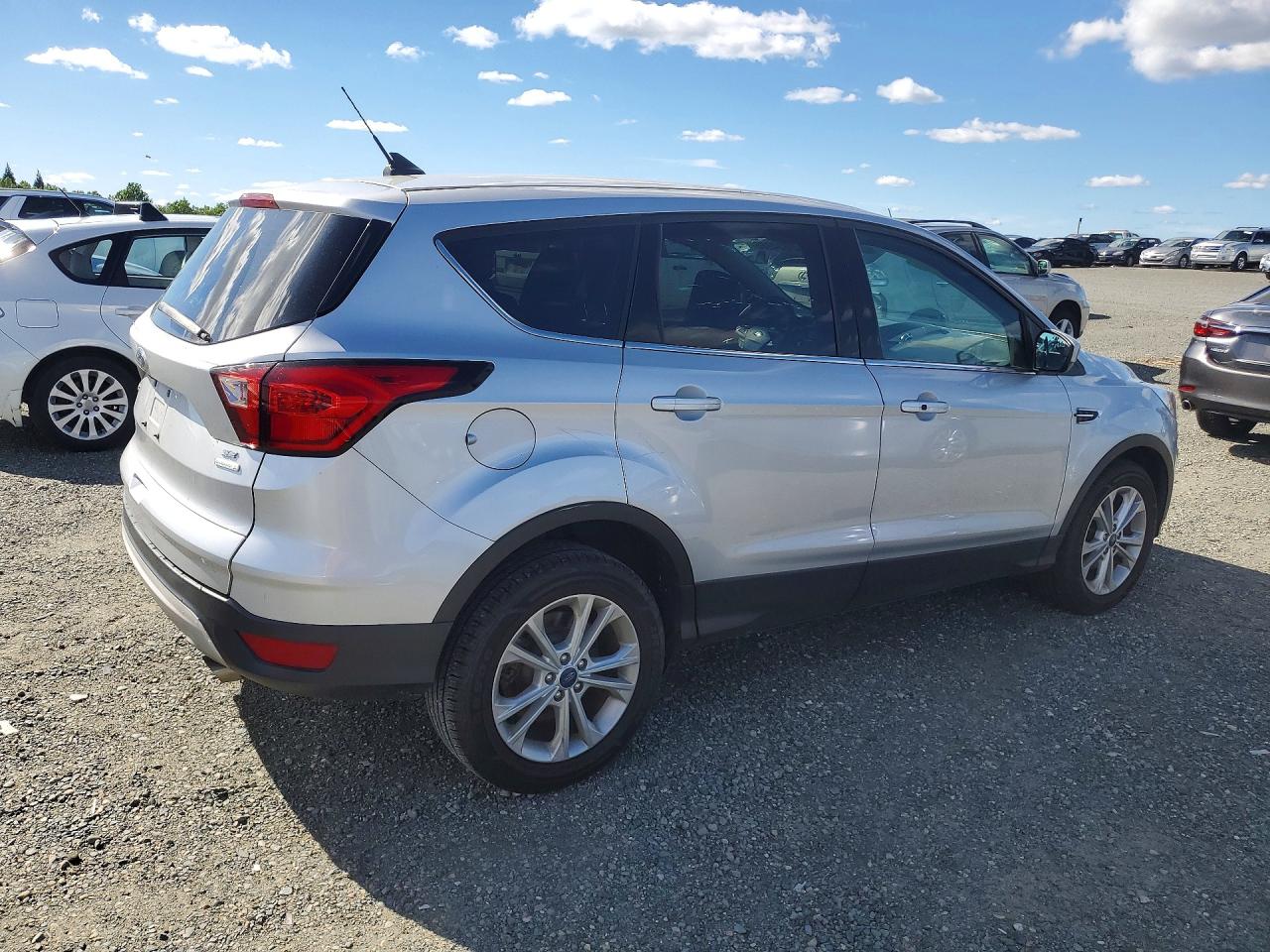 2019 FORD ESCAPE SE — снимка 3