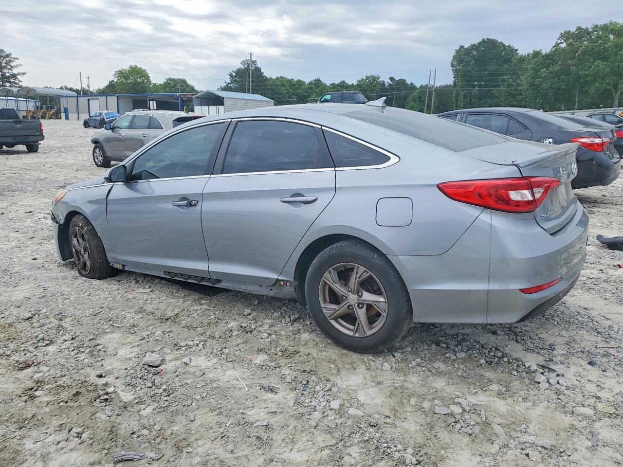2015 HYUNDAI SONATA SE — снимка 2