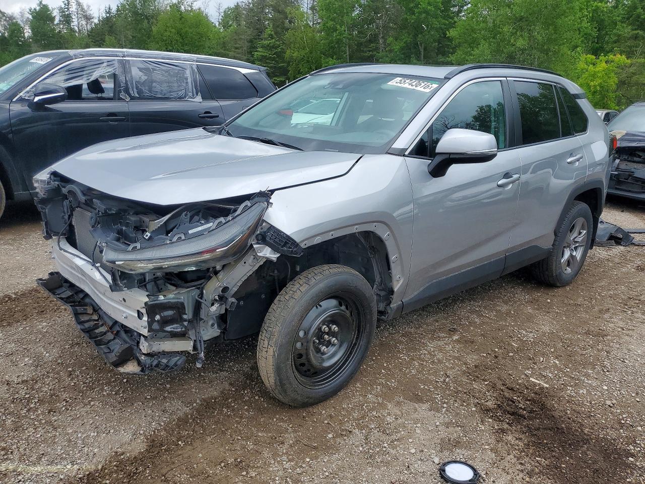 2022 TOYOTA RAV4 XLE
