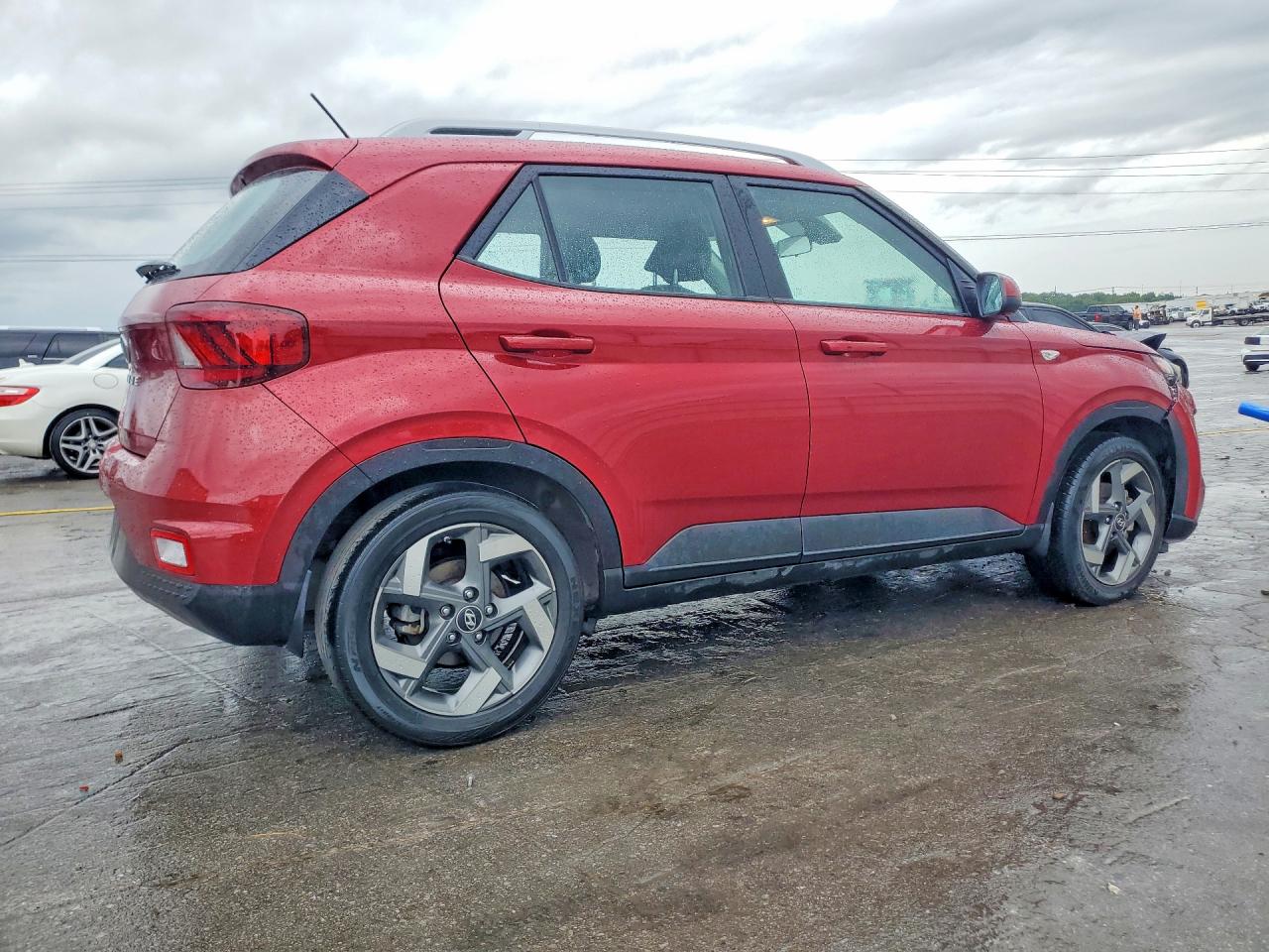 2024 HYUNDAI VENUE LIMITED — снимка 3