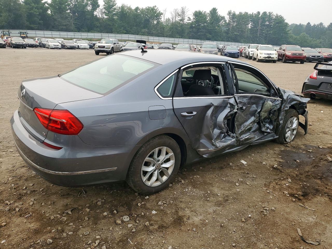 2016 VOLKSWAGEN PASSAT S — снимка 3