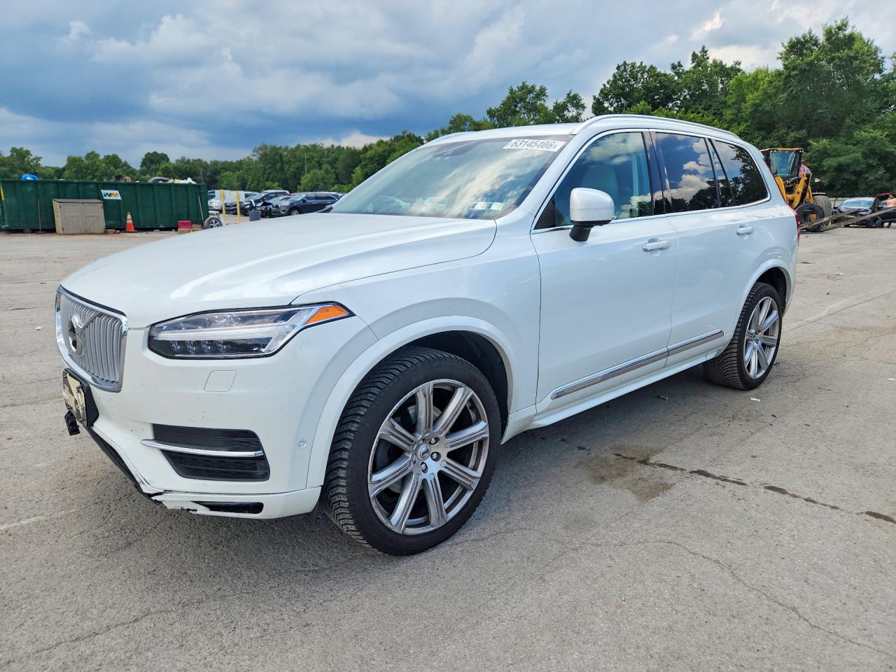 2016 VOLVO XC90 T6