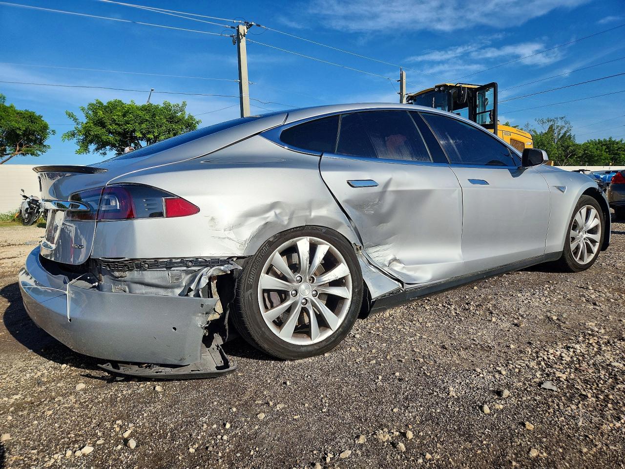 2016 TESLA MODEL S — снимка 3