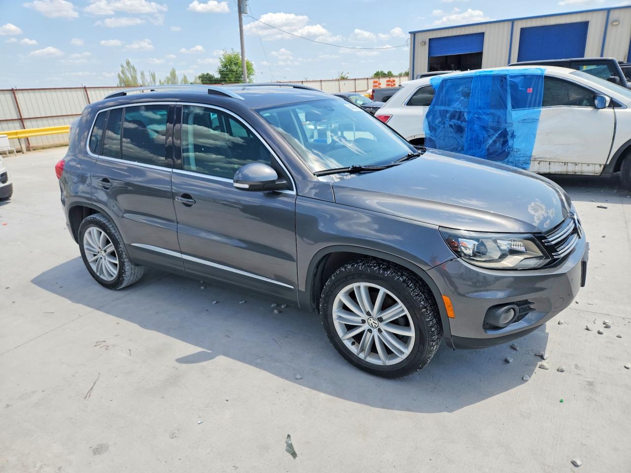 2016 VOLKSWAGEN TIGUAN S — снимка 4