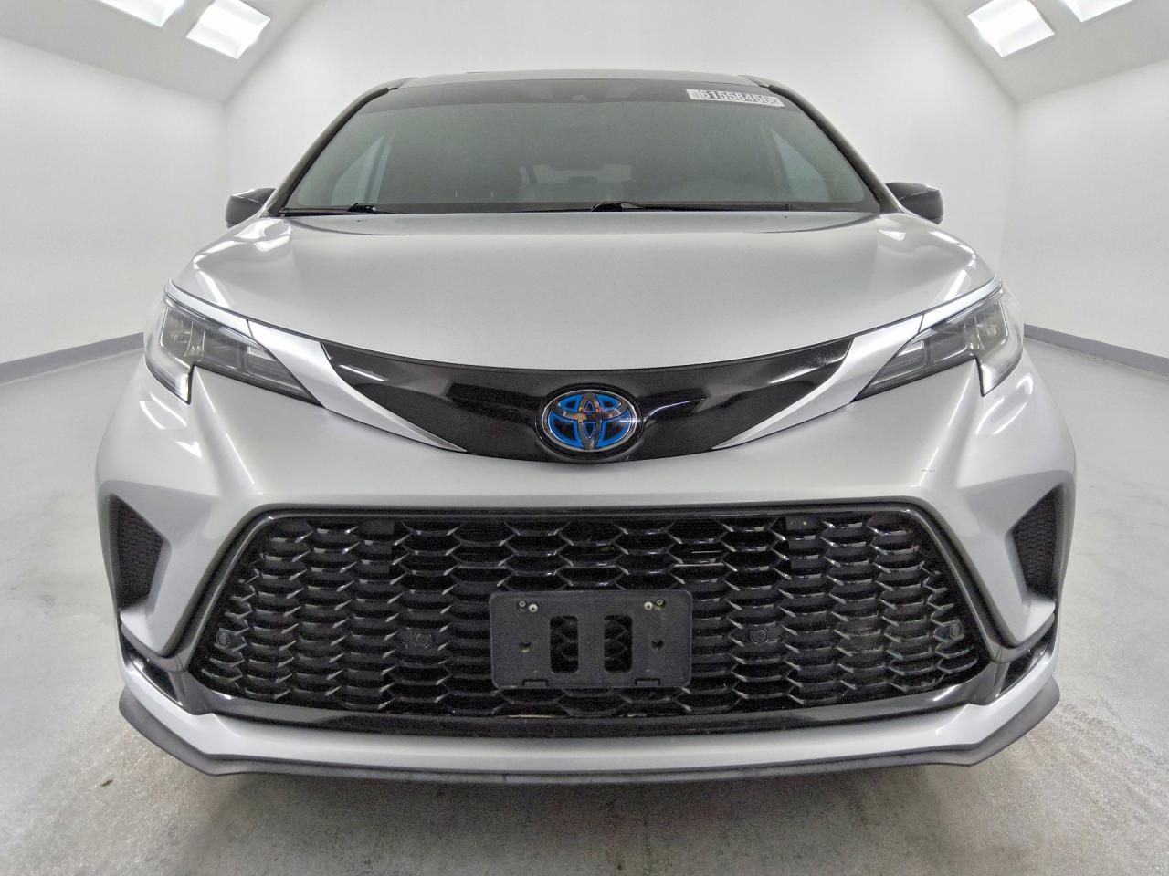 2021 TOYOTA SIENNA XSE — снимка 5