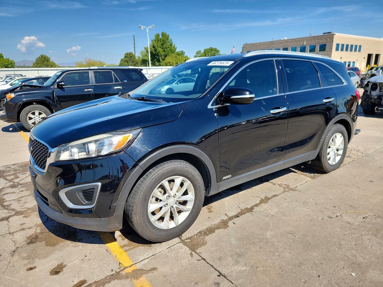 2016 KIA SORENTO LX