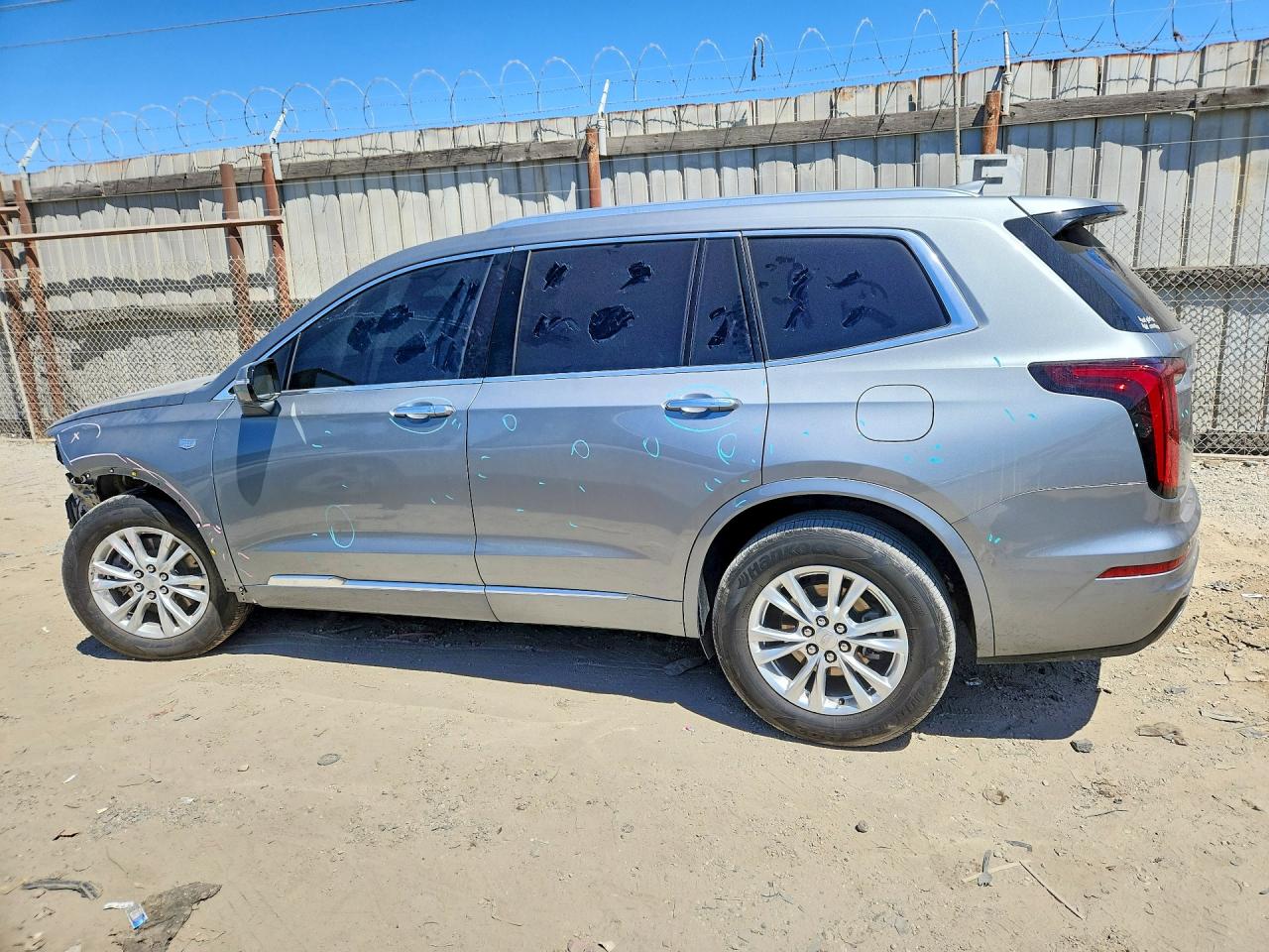 2023 CADILLAC XT6 LUXURY — снимка 2