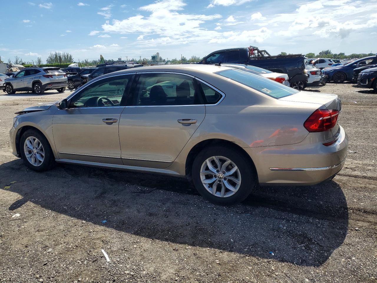 2016 VOLKSWAGEN PASSAT S — снимка 2