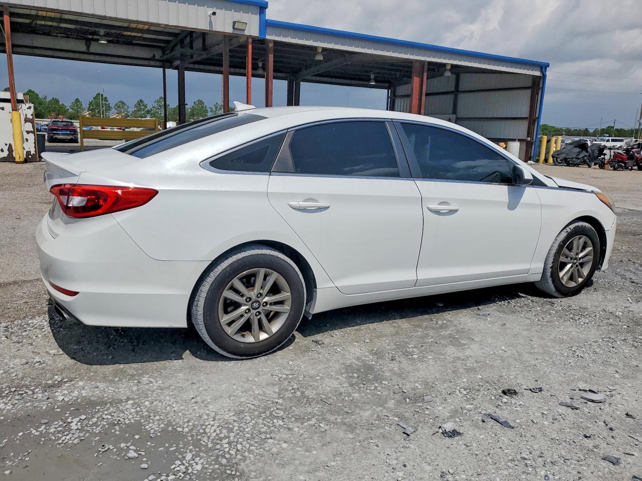 2015 HYUNDAI SONATA SE — снимка 3