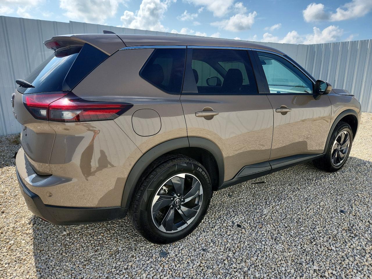 2025 NISSAN ROGUE SV — снимка 3