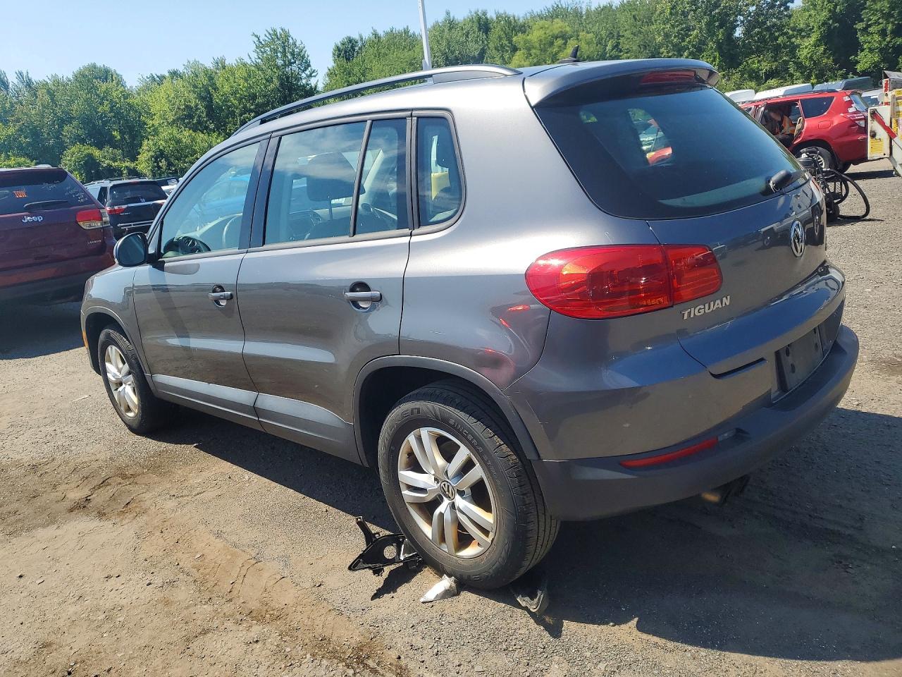 2016 VOLKSWAGEN TIGUAN S — снимка 2