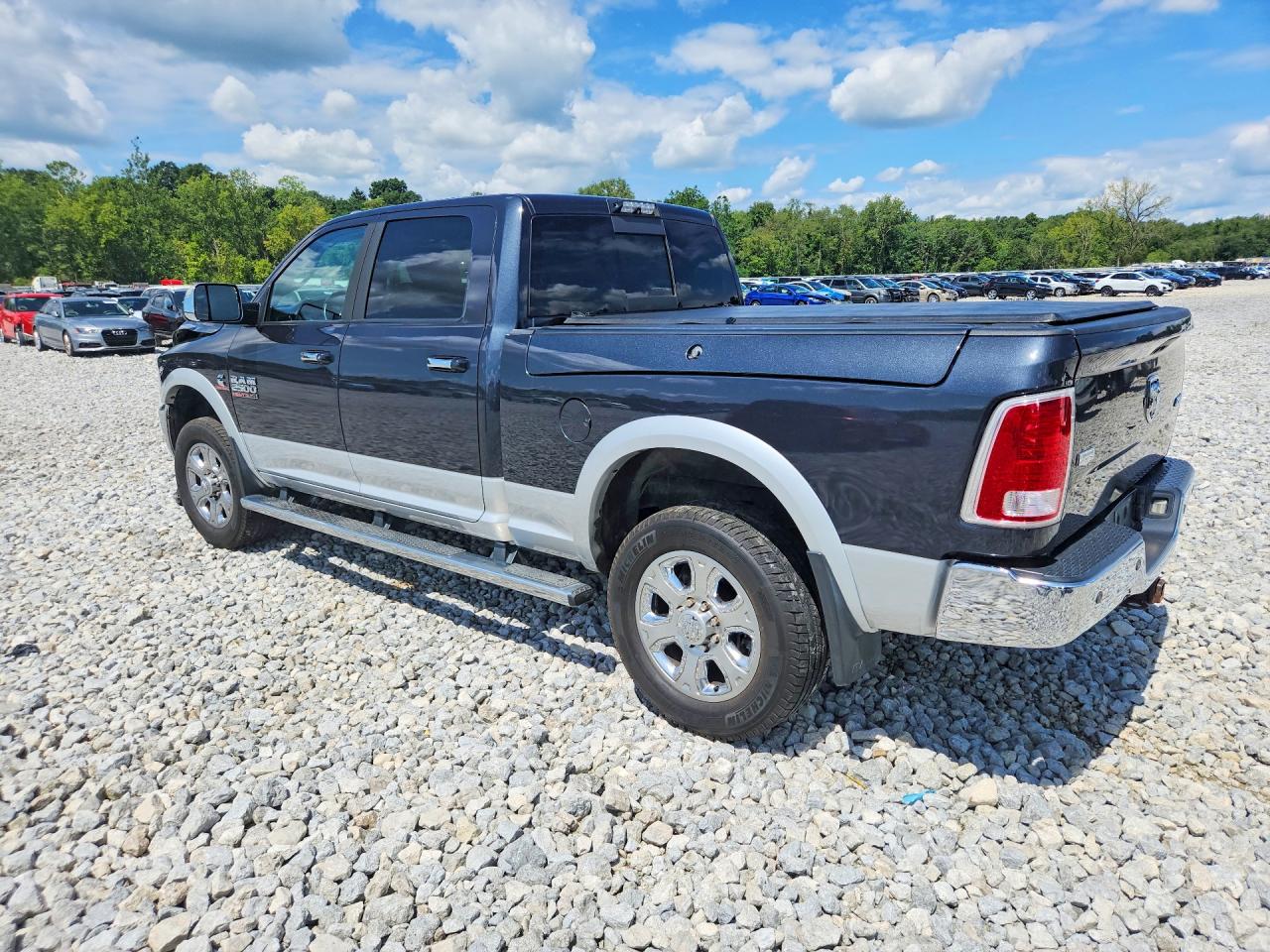 2015 RAM 2500 LARAMIE — снимка 2
