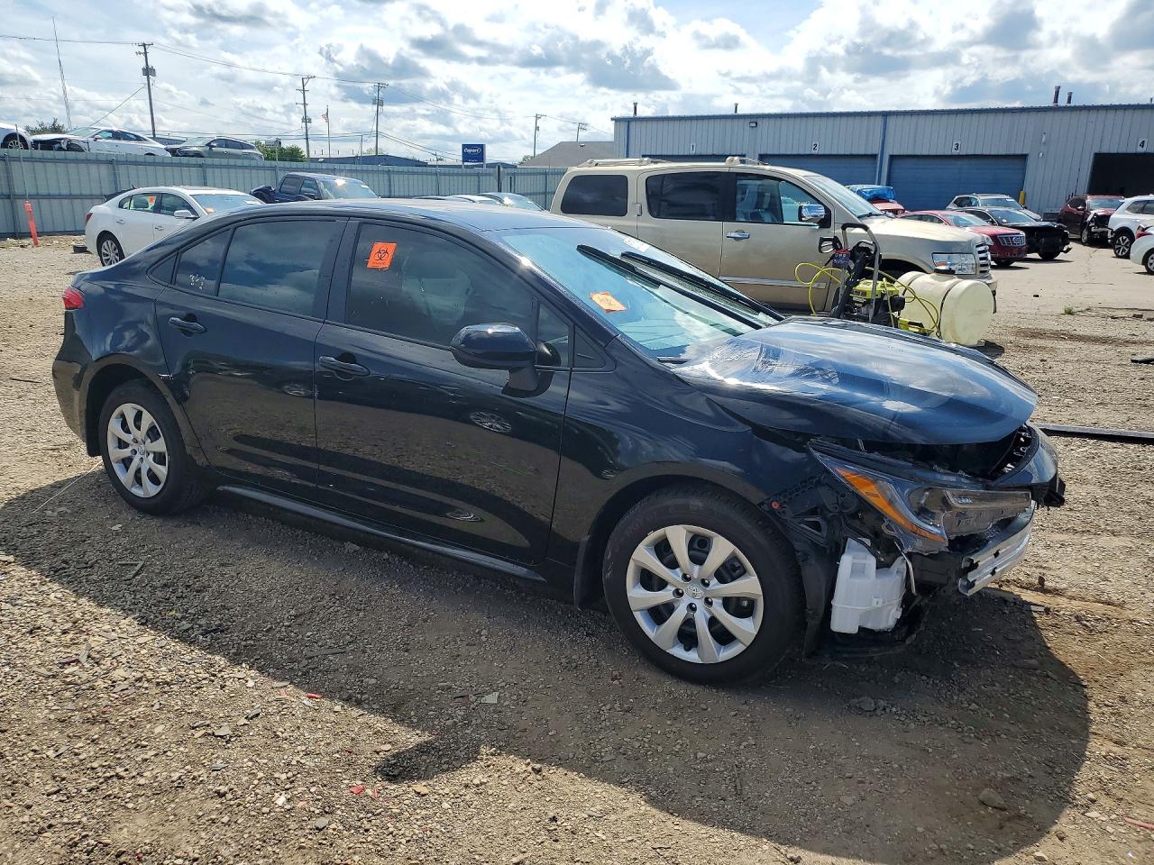 2025 TOYOTA COROLLA LE — снимка 4