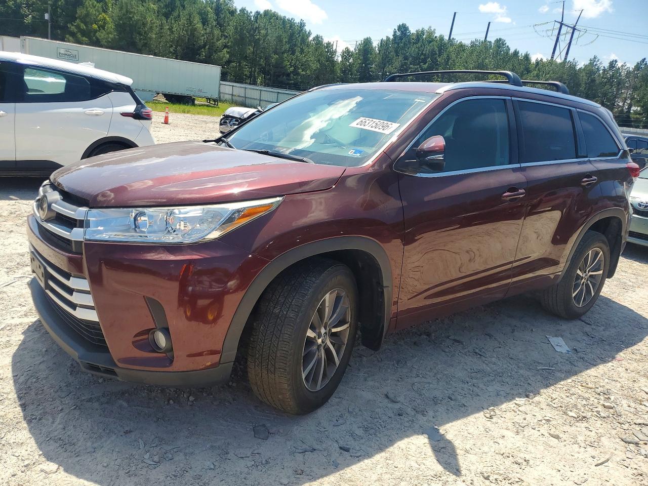 2018 TOYOTA HIGHLANDER XLE