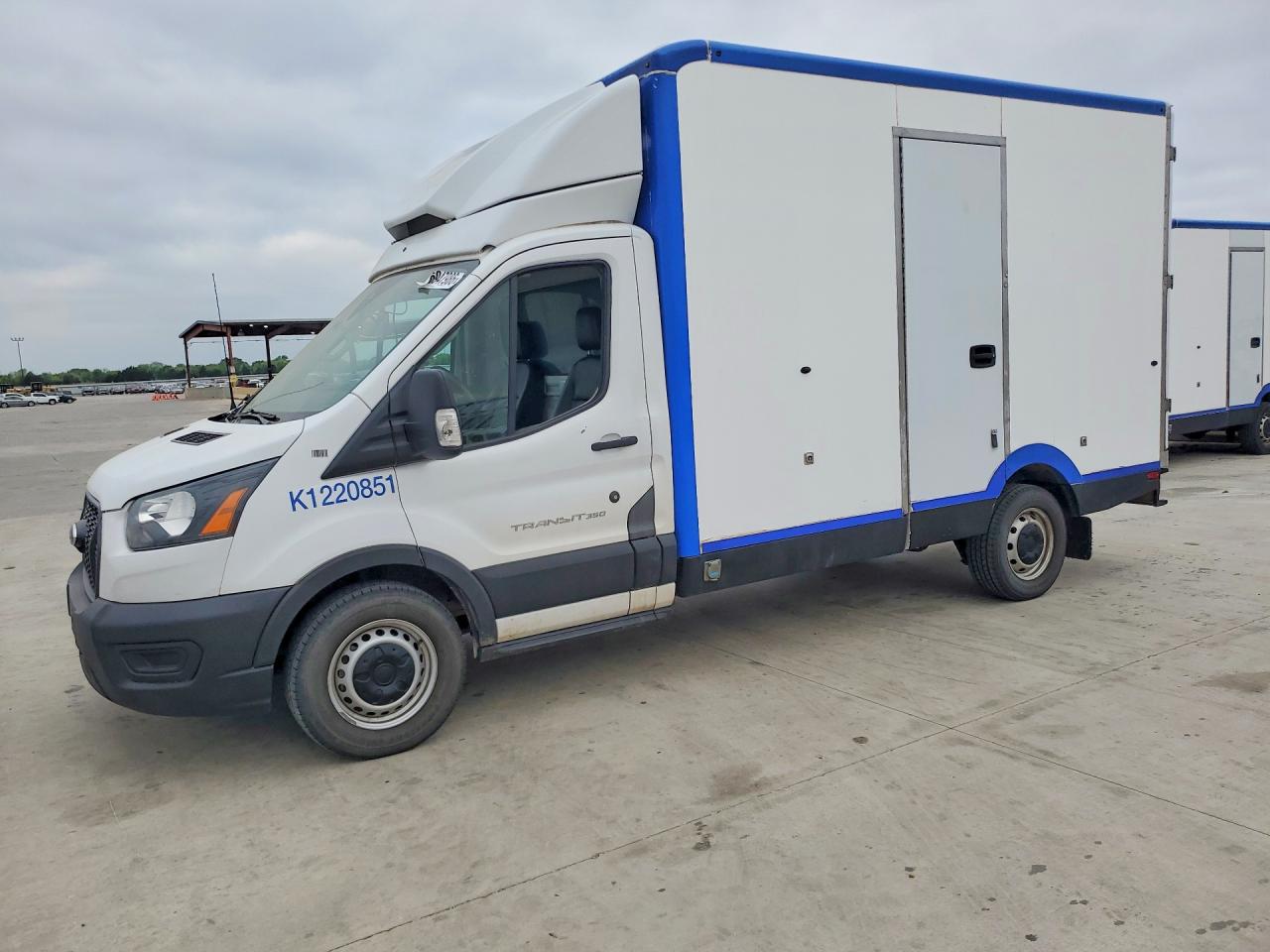 2022 FORD TRANSIT T-350
