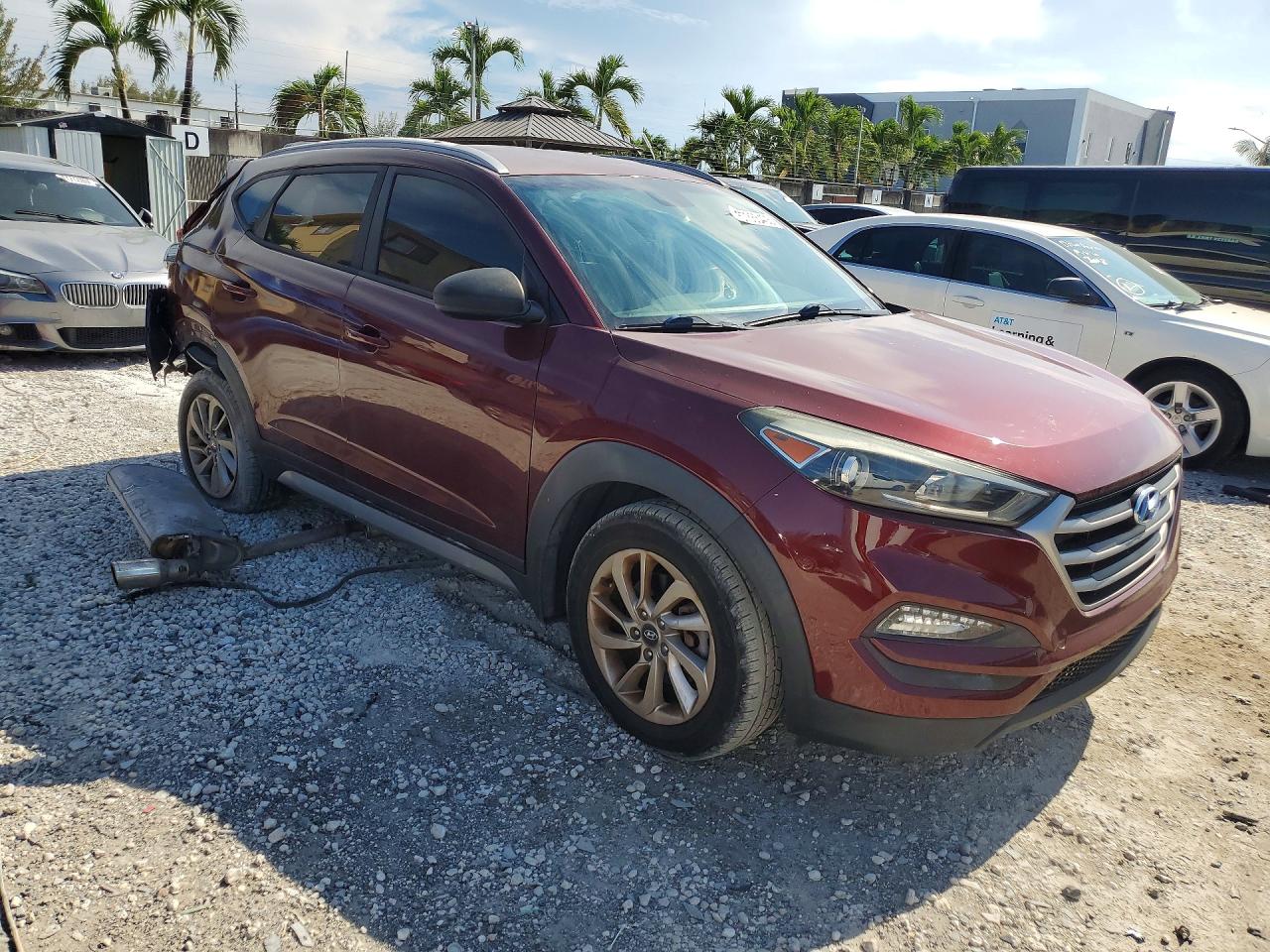 2017 HYUNDAI TUCSON SE — снимка 4