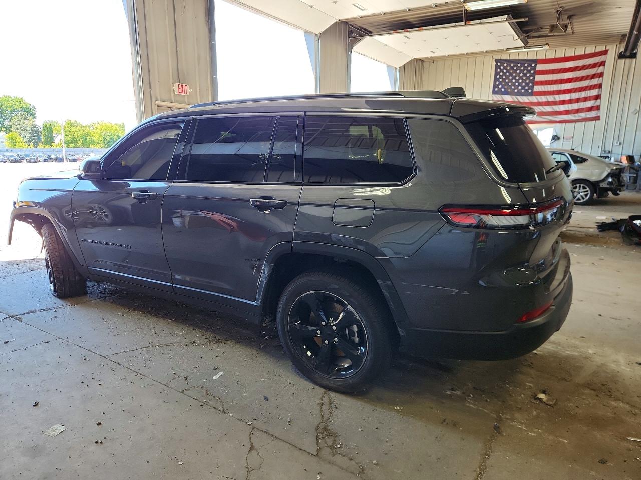 2026 JEEP GRAND CHEROKEE L LIMITED — снимка 2