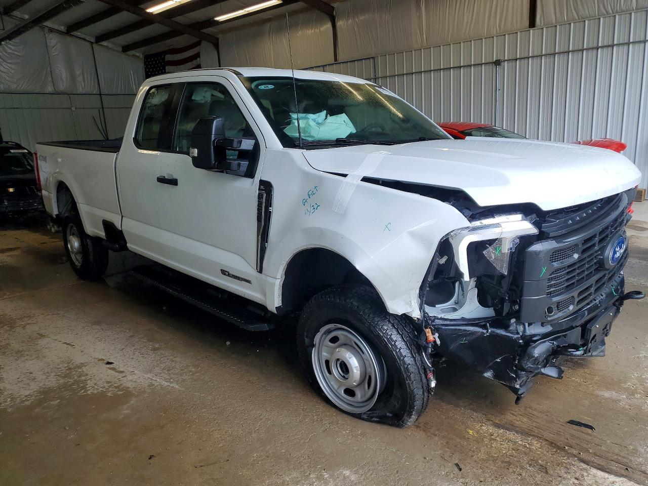 2026 FORD F250 SUPER DUTY — снимка 4