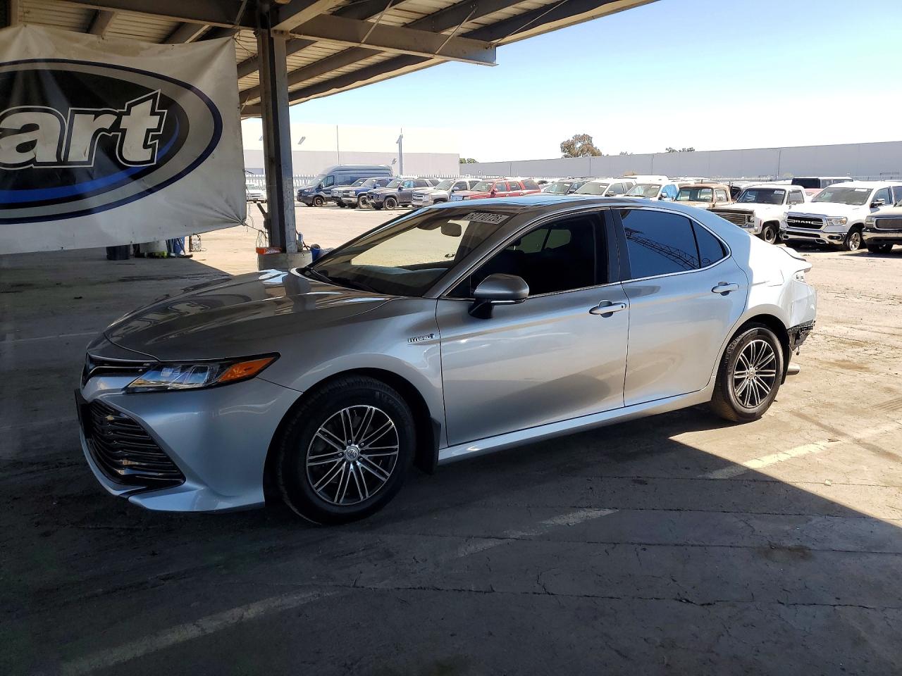 2018 TOYOTA CAMRY LE