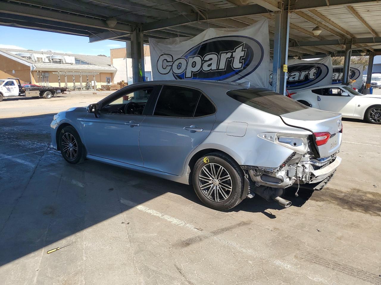 2018 TOYOTA CAMRY LE — снимка 2