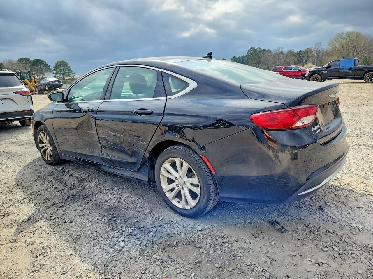 2016 CHRYSLER 200 LIMITED — снимка 2