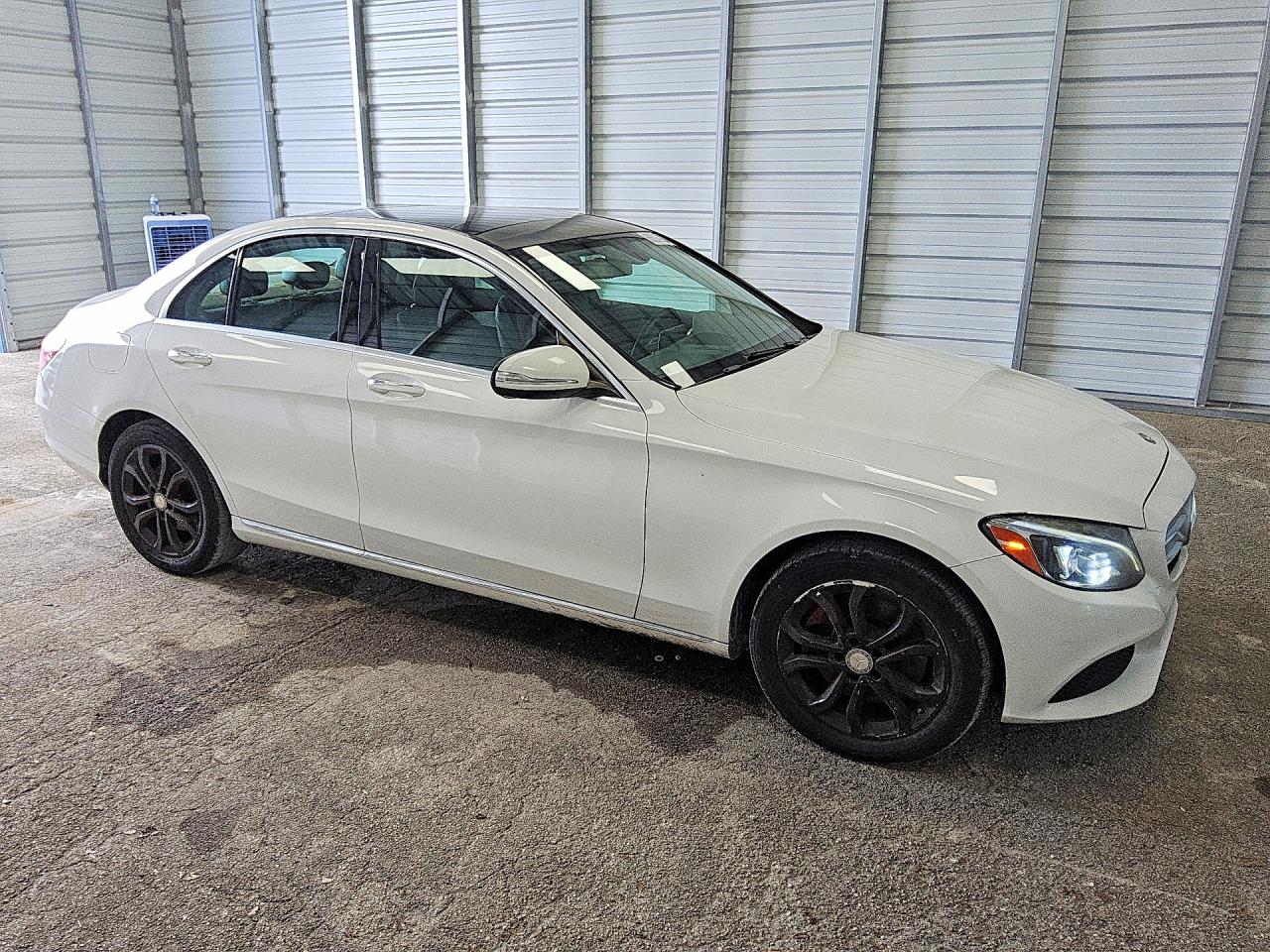 2015 MERCEDES-BENZ C 300 4MATIC — снимка 4
