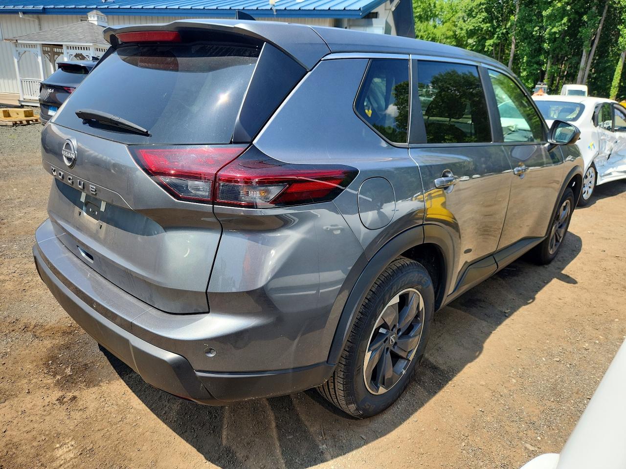2025 NISSAN ROGUE SV — снимка 3
