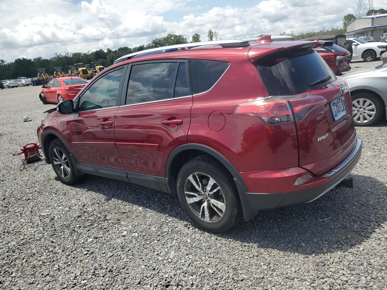 2018 TOYOTA RAV4 XLE — снимка 2