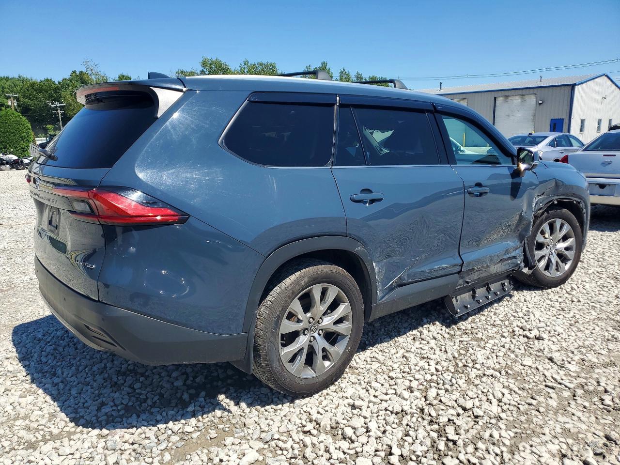 2024 TOYOTA GRAND HIGHLANDER LIMITED — снимка 3