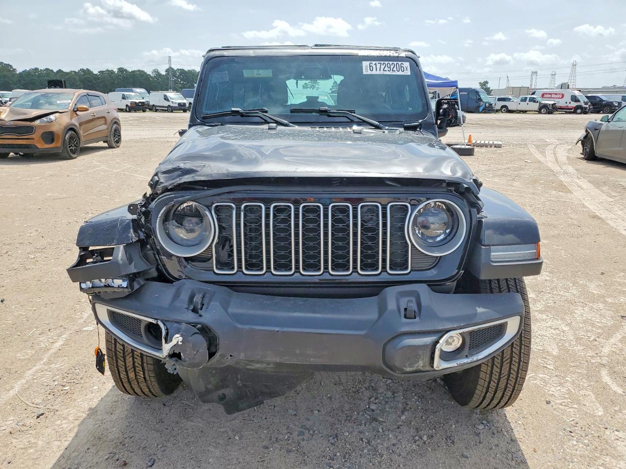 2026 JEEP WRANGLER SAHARA — снимка 5
